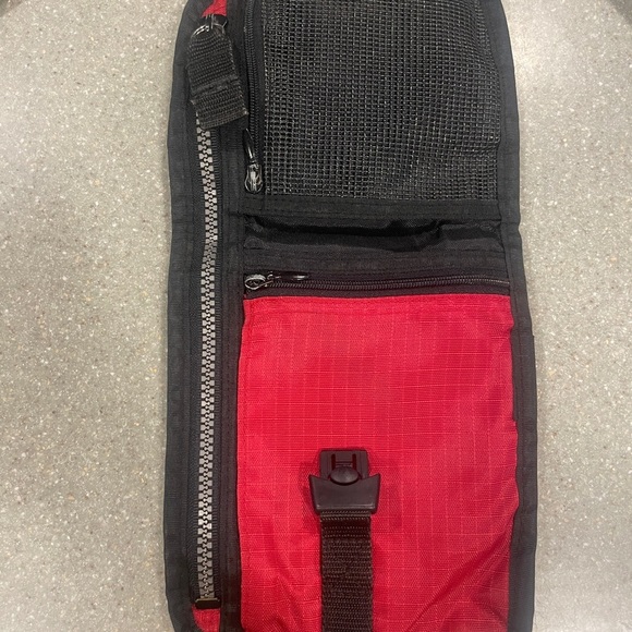 Eddie Bauer Red Belt Bag with Durable Fabric and Flap Closure - Picture 2 of 5